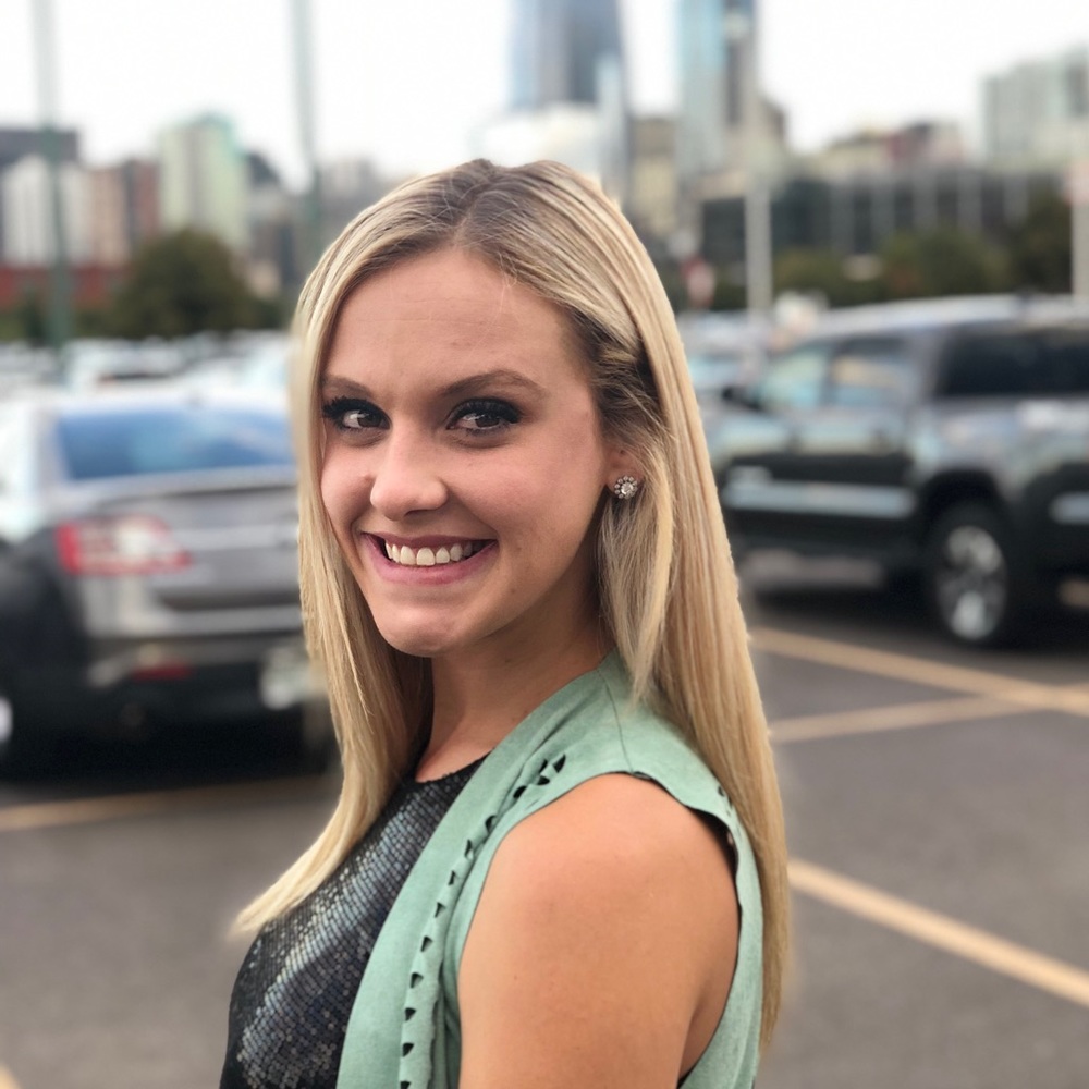 Meet your Posher, Paulina